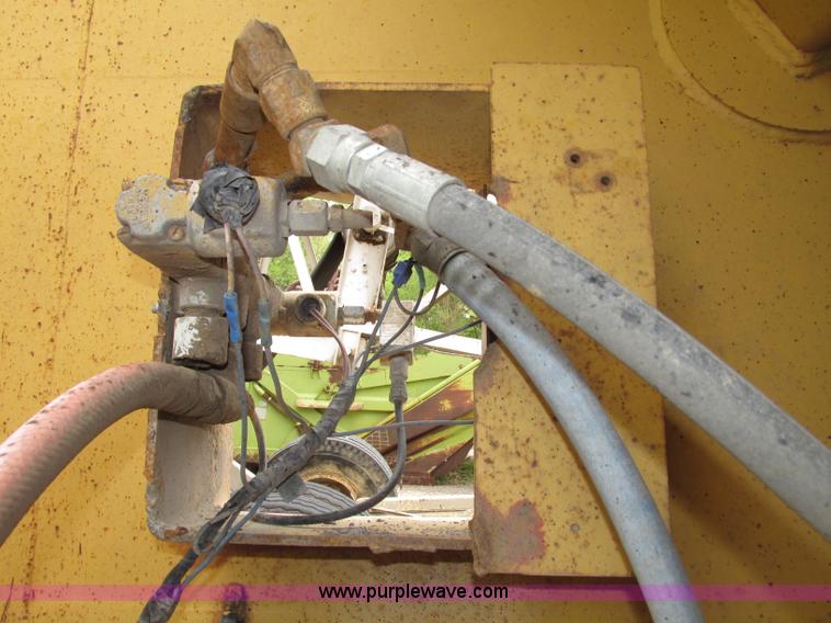 image for item F7393 1988 Load King 2027-0-3 belly dump trailer