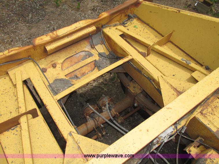 image for item F7393 1988 Load King 2027-0-3 belly dump trailer