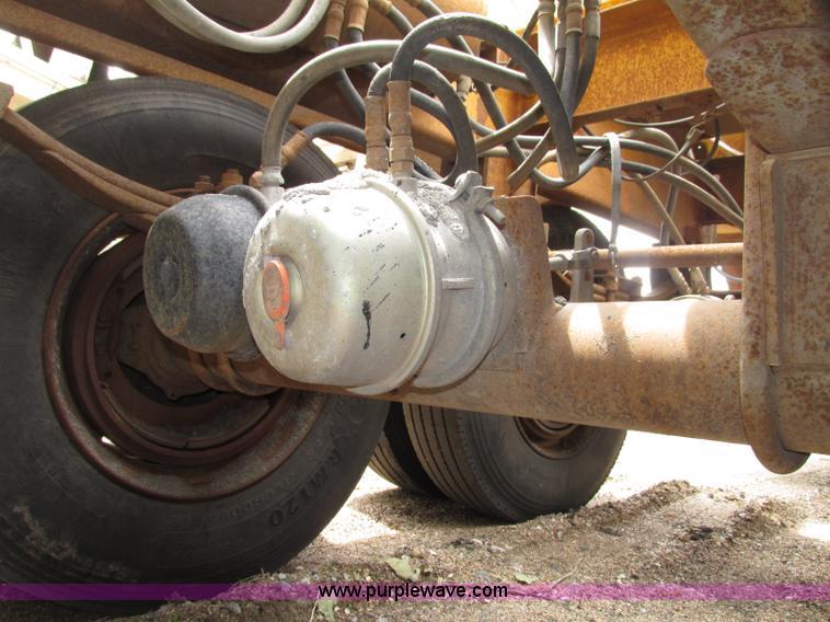 image for item F7393 1988 Load King 2027-0-3 belly dump trailer