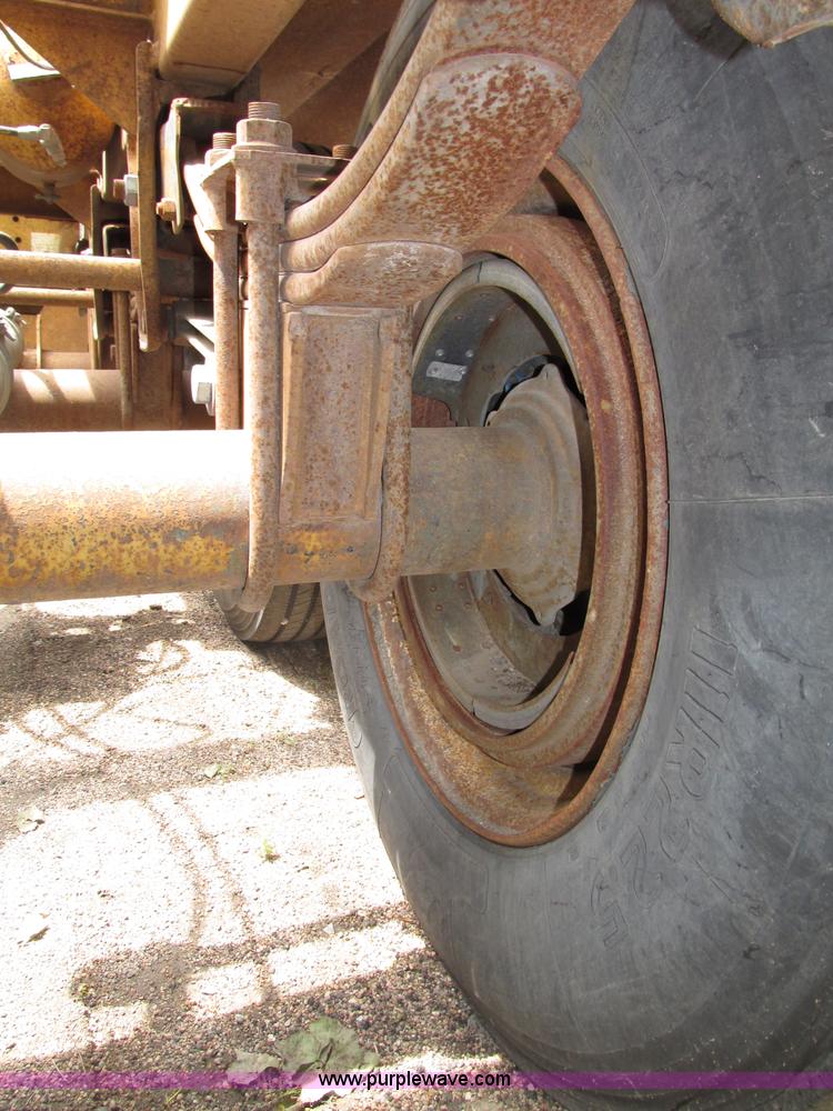 image for item F7393 1988 Load King 2027-0-3 belly dump trailer