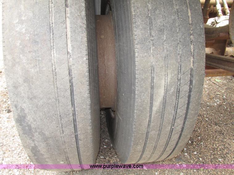 image for item F7393 1988 Load King 2027-0-3 belly dump trailer