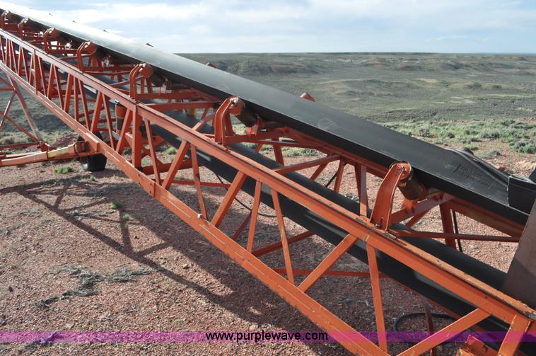 image for item G6493 Stacking conveyor