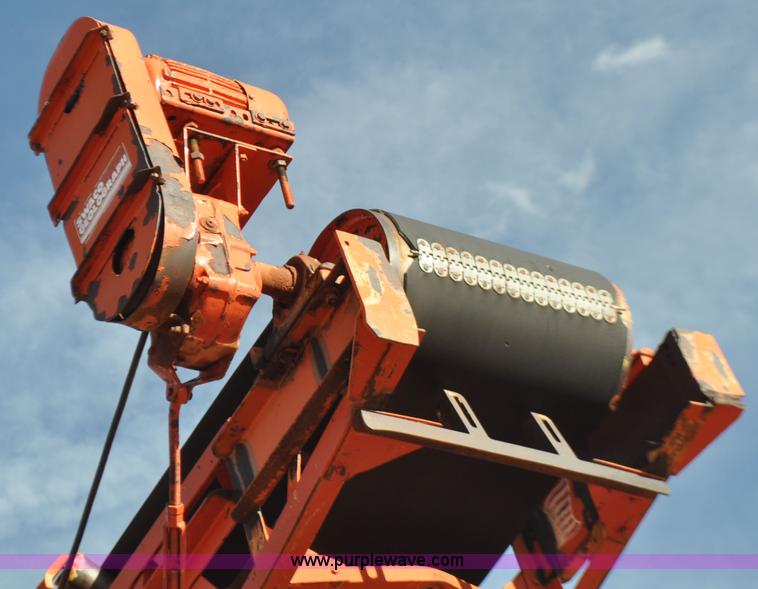 image for item G6493 Stacking conveyor