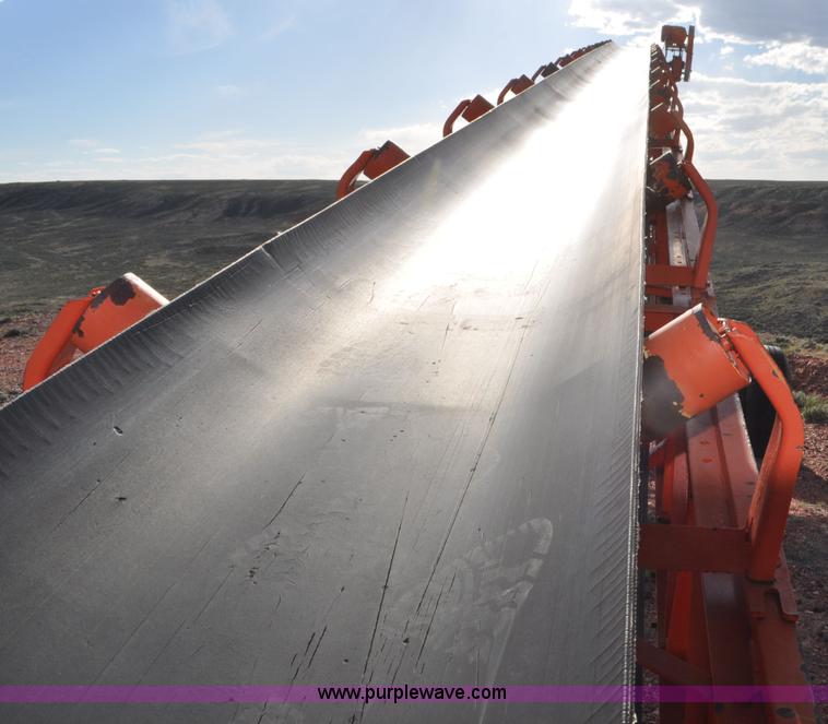 image for item G6493 Stacking conveyor