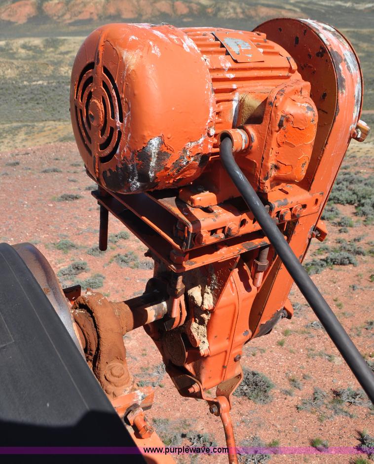 image for item G6493 Stacking conveyor