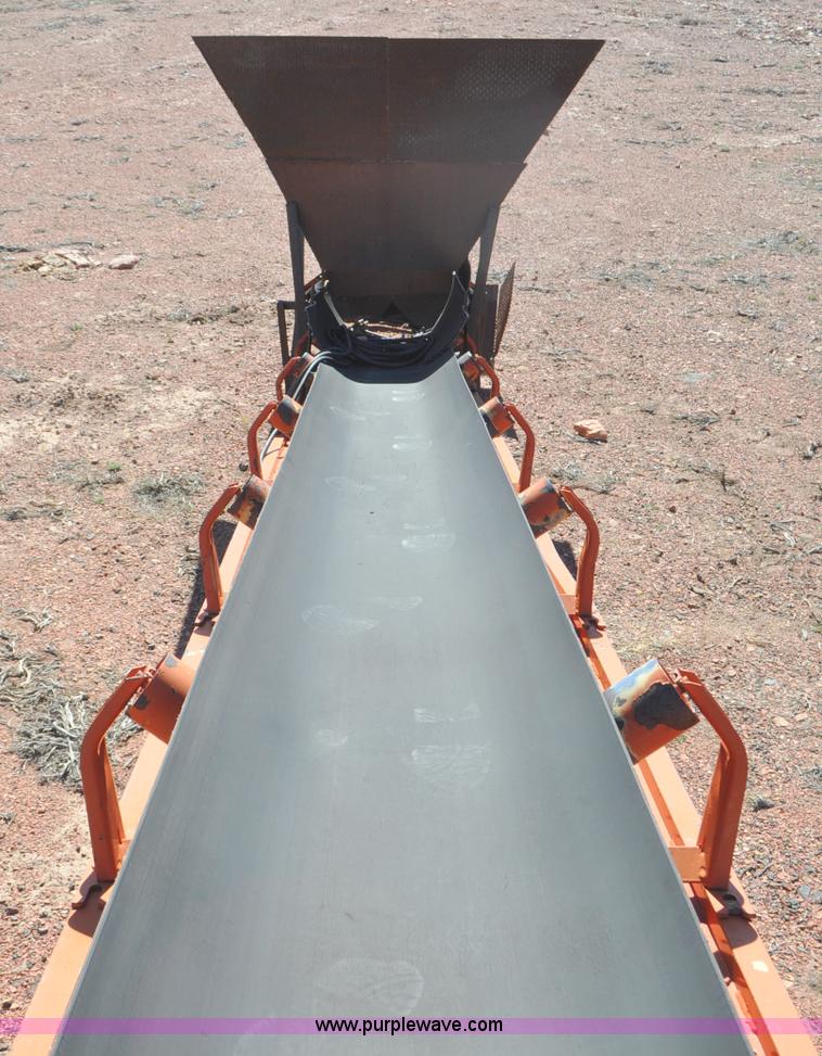 image for item G6493 Stacking conveyor