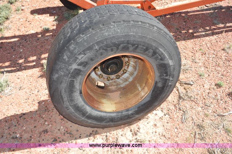 image for item G6493 Stacking conveyor