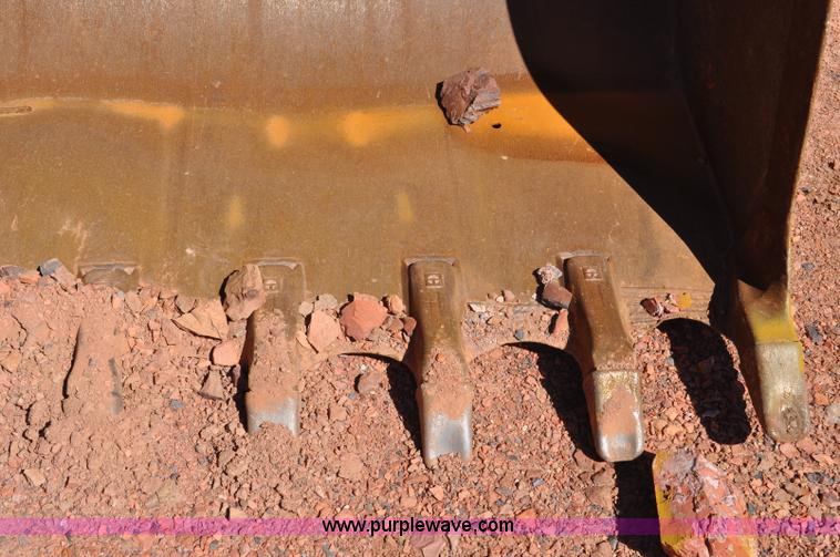 image for item G6496 1977 Caterpillar 950 wheel loader