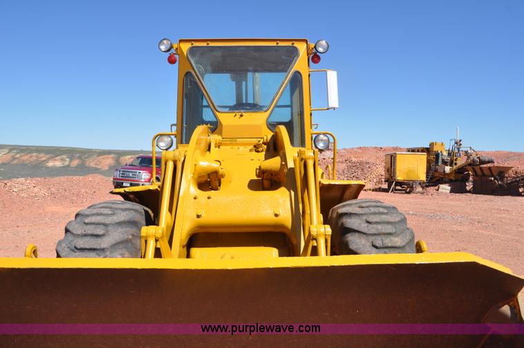 image for item G6496 1977 Caterpillar 950 wheel loader
