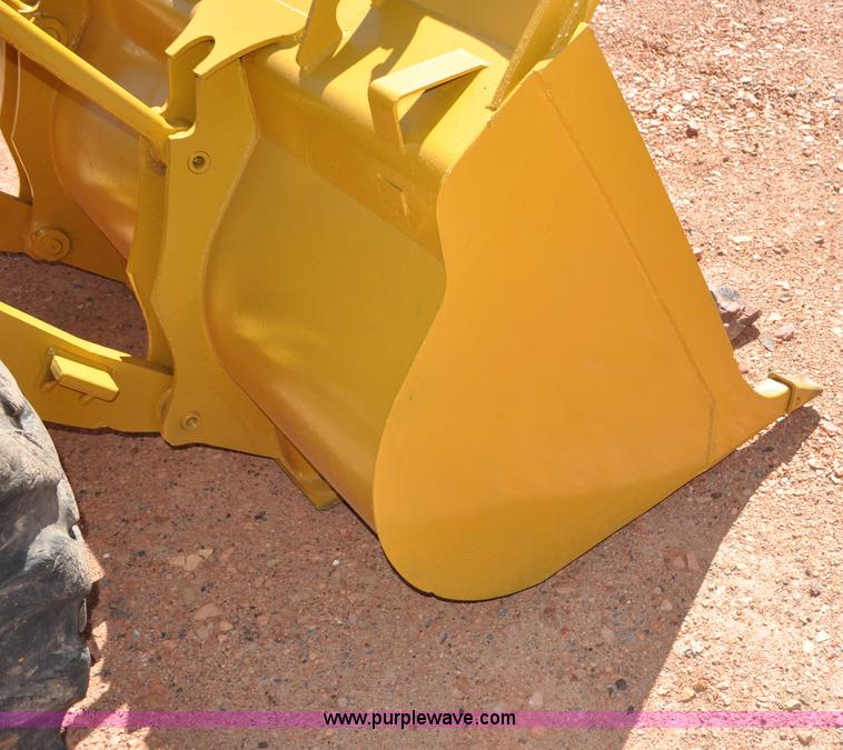 image for item G6496 1977 Caterpillar 950 wheel loader