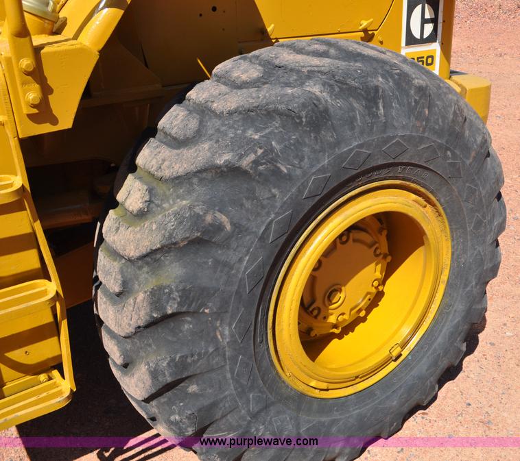 image for item G6496 1977 Caterpillar 950 wheel loader