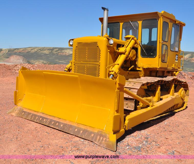 image for item G6497 1973 Caterpillar D7 Series F dozer