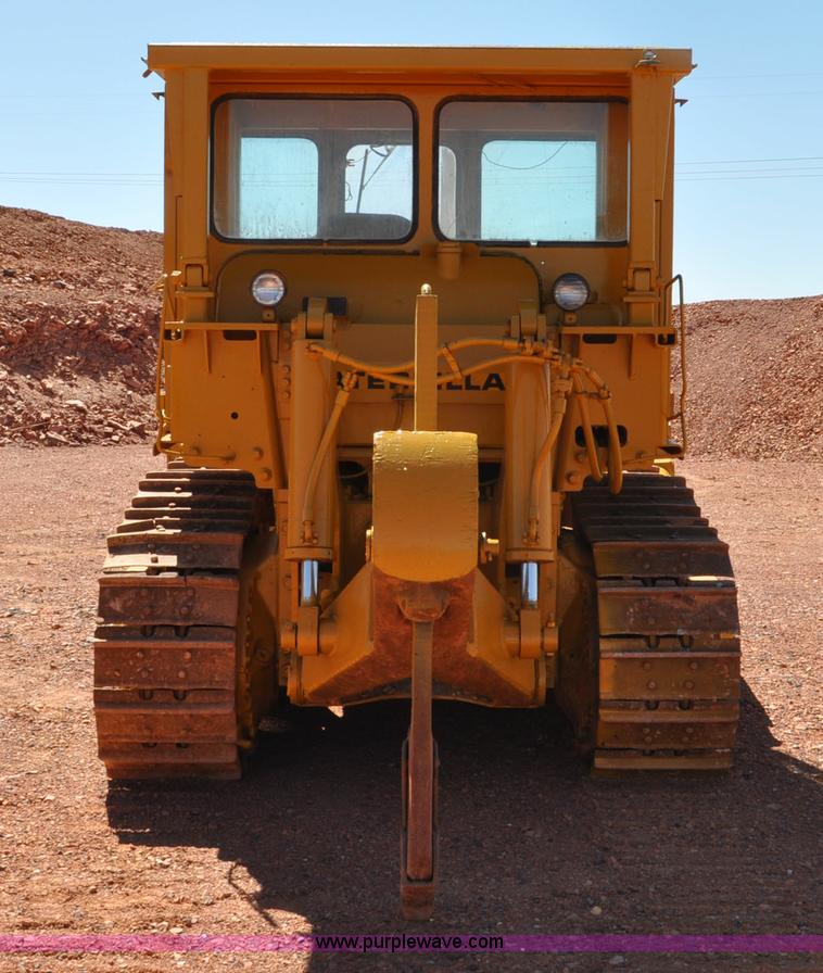 image for item G6497 1973 Caterpillar D7 Series F dozer