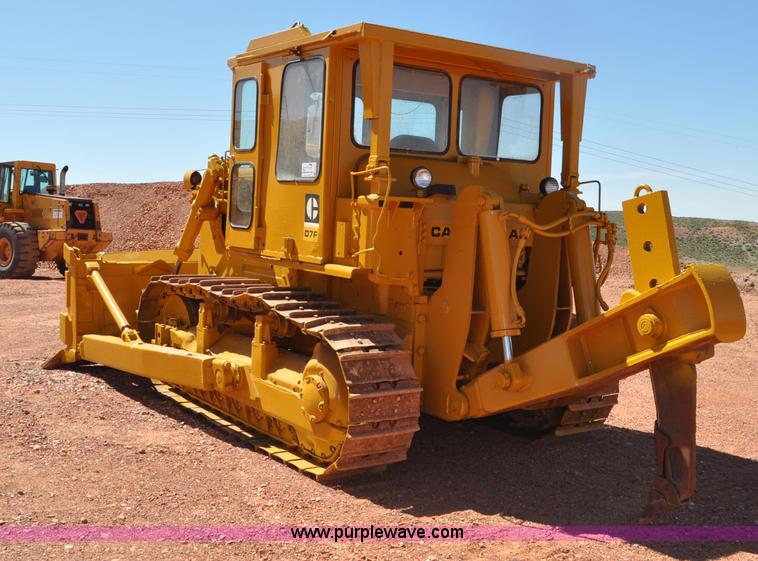 image for item G6497 1973 Caterpillar D7 Series F dozer