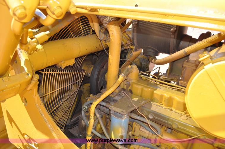 image for item G6497 1973 Caterpillar D7 Series F dozer