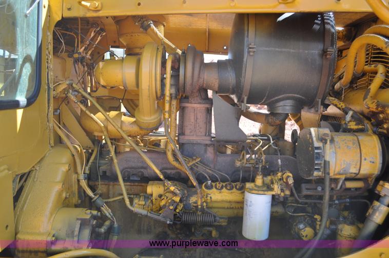 image for item G6497 1973 Caterpillar D7 Series F dozer