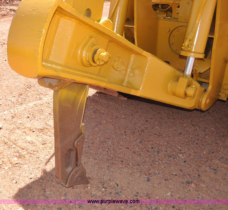 image for item G6497 1973 Caterpillar D7 Series F dozer