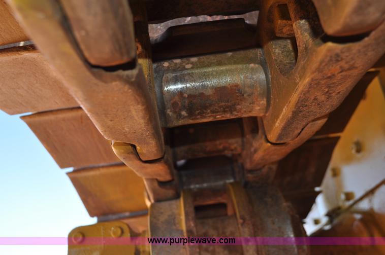 image for item G6497 1973 Caterpillar D7 Series F dozer