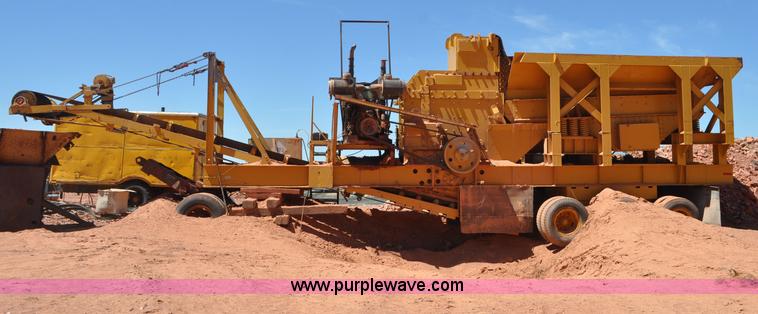 image for item G6500 1966 Missouri Rogers rock impact crusher