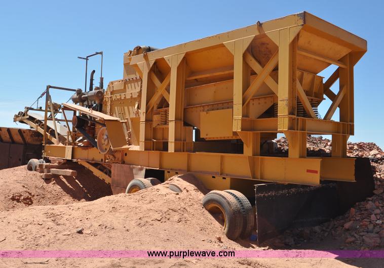 image for item G6500 1966 Missouri Rogers rock impact crusher