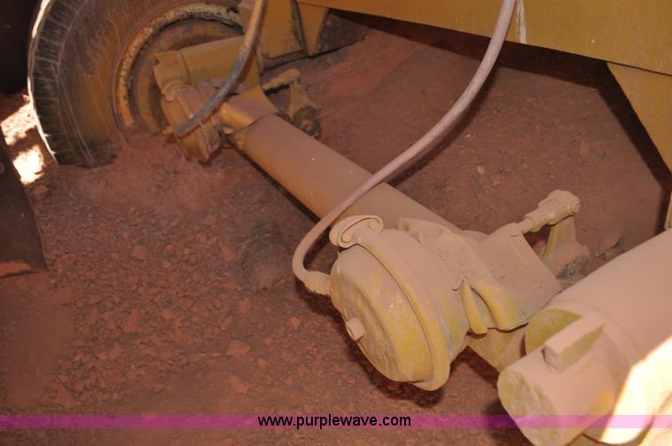 image for item G6500 1966 Missouri Rogers rock impact crusher