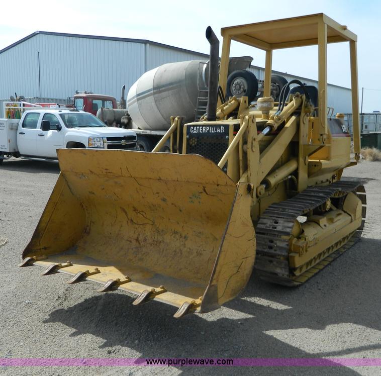 image for item H2461 Caterpillar 931 track loader