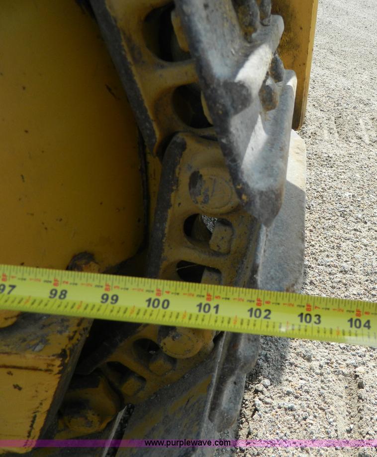 image for item H2461 Caterpillar 931 track loader