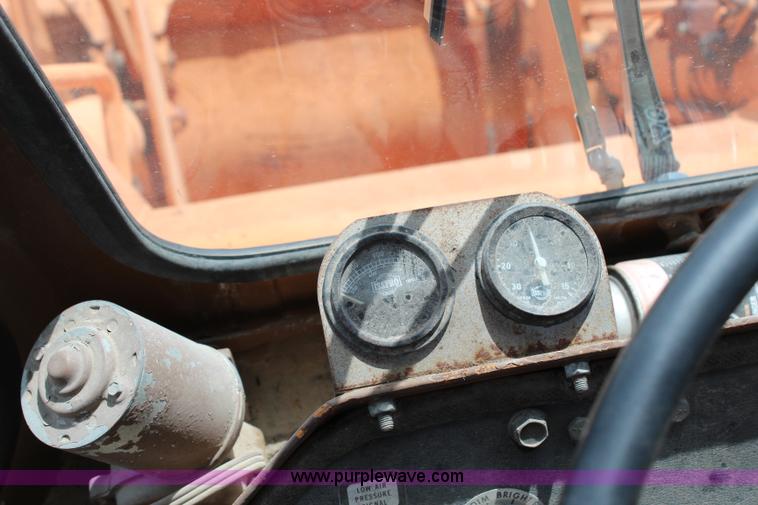 image for item H2541 1979 Fiat-Allis 645B wheel loader