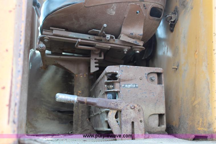 image for item H2541 1979 Fiat-Allis 645B wheel loader