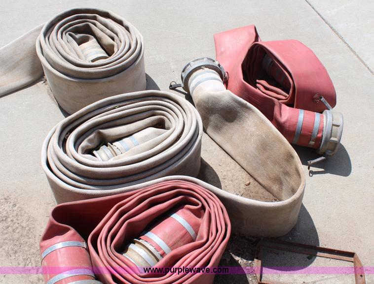 image for item H2572 6" water pump with hose