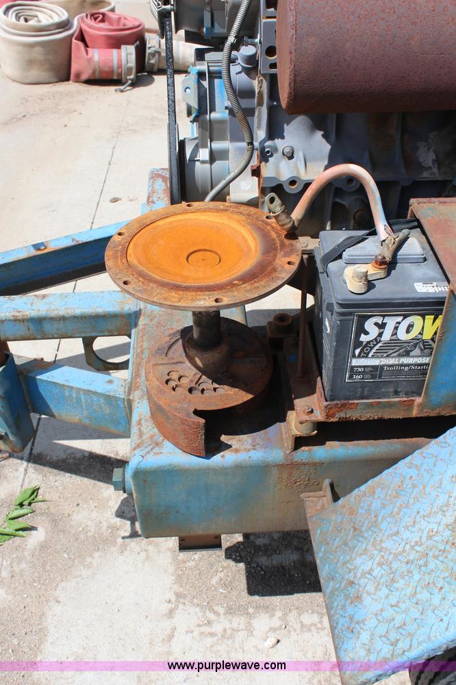 image for item H2572 6" water pump with hose