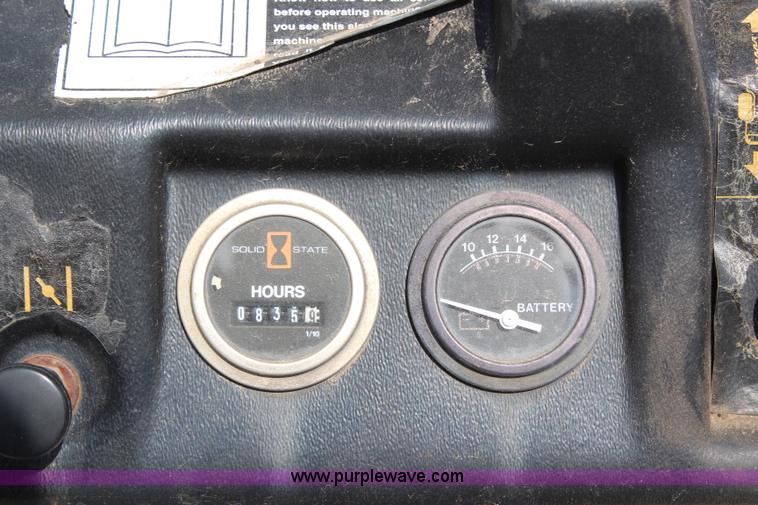 image for item H2573 Ditch Witch 1820H walk-behind trencher