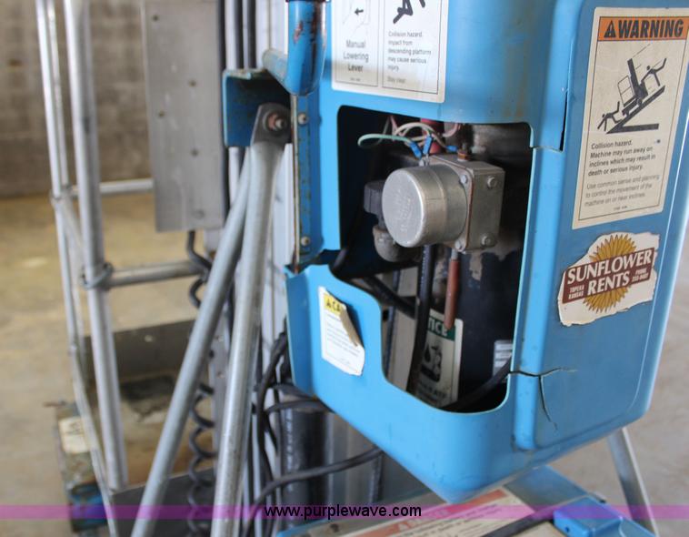 image for item H2575 Genie TWP-24 Scissor lift