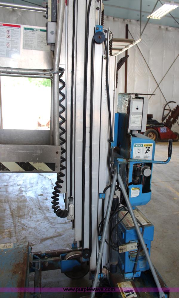 image for item H2575 Genie TWP-24 Scissor lift