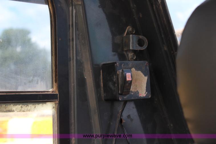 image for item H2576 1999 Komatsu PC400LC-6LK excavator