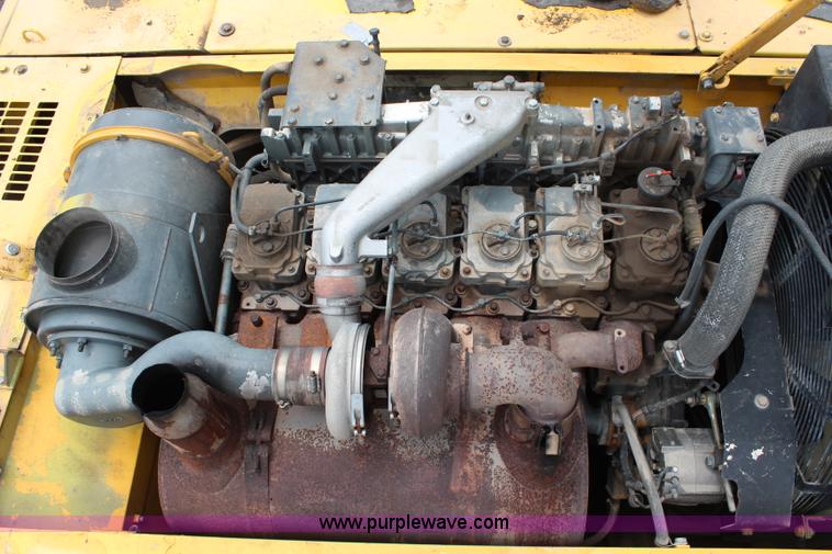 image for item H2576 1999 Komatsu PC400LC-6LK excavator