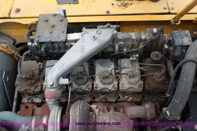 image for item H2576 1999 Komatsu PC400LC-6LK excavator