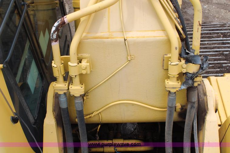 image for item H2576 1999 Komatsu PC400LC-6LK excavator