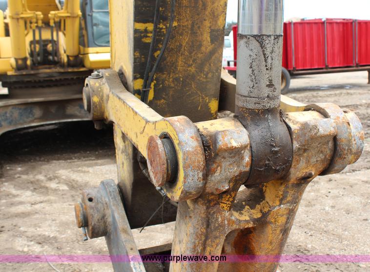 image for item H2576 1999 Komatsu PC400LC-6LK excavator