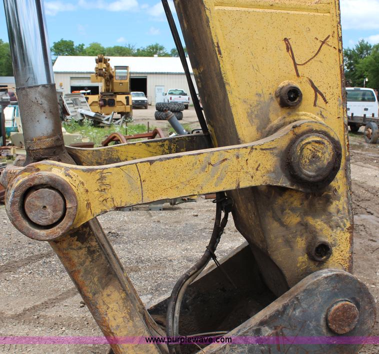 image for item H2576 1999 Komatsu PC400LC-6LK excavator
