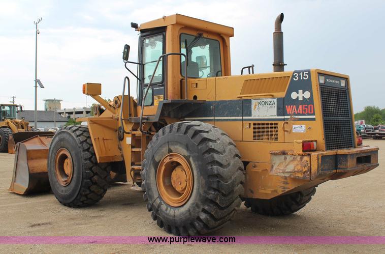 image for item H2714 1989 Komatsu WA450-1L wheel loader