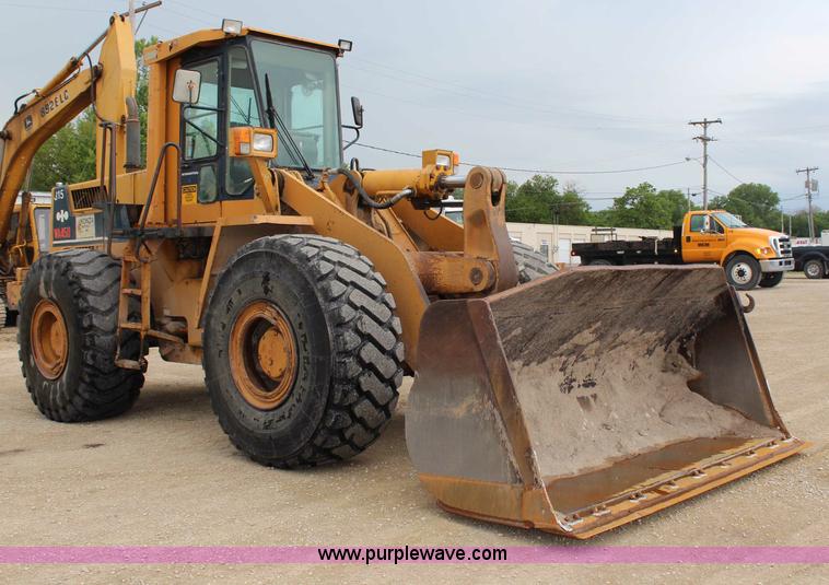 image for item H2714 1989 Komatsu WA450-1L wheel loader