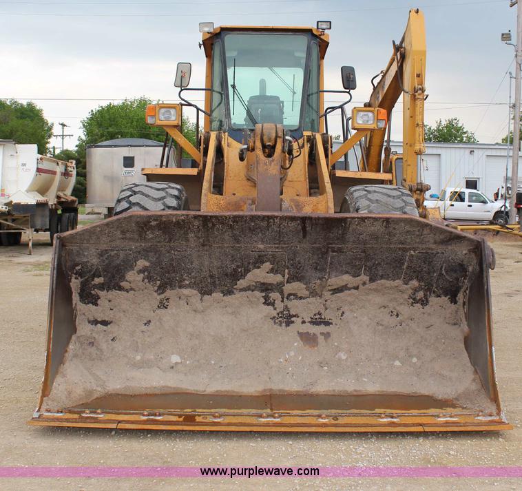 image for item H2714 1989 Komatsu WA450-1L wheel loader