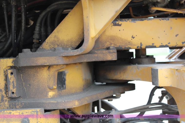 image for item H2714 1989 Komatsu WA450-1L wheel loader