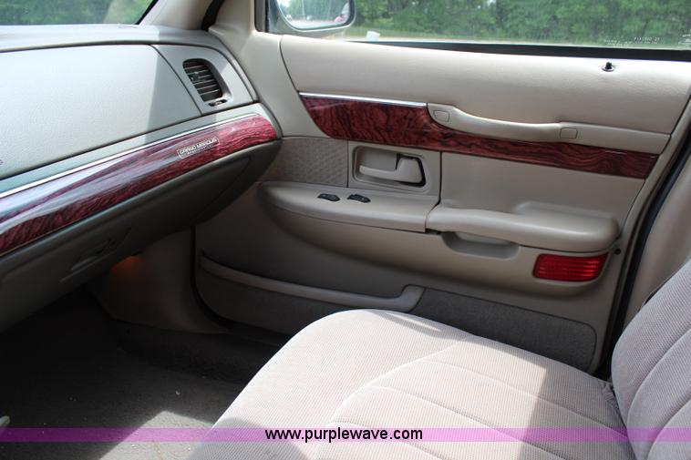 image for item H2721 2000 Mercury Grand Marquis GS