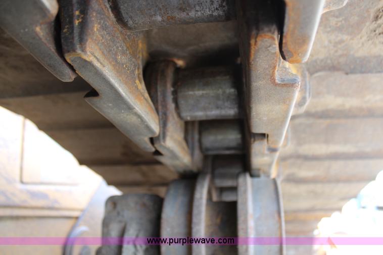 image for item H2724 1994 Caterpillar D6H LGP Series II dozer