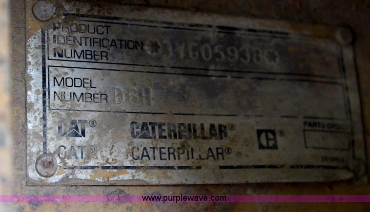 image for item H2724 1994 Caterpillar D6H LGP Series II dozer