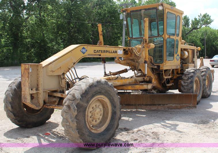 image for item H2725 1976 Caterpillar 140G articulated motor grader