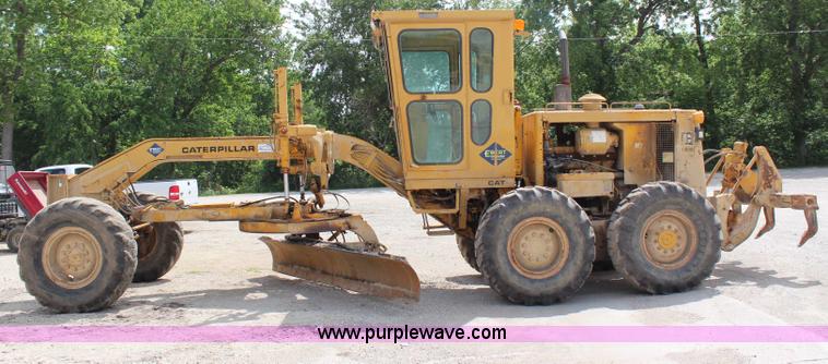 image for item H2725 1976 Caterpillar 140G articulated motor grader