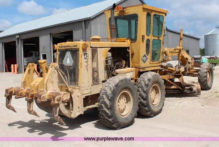 image for item H2725 1976 Caterpillar 140G articulated motor grader